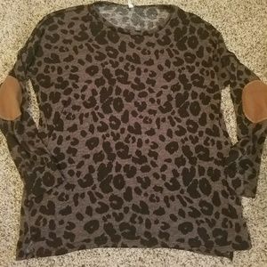 Women's sweater